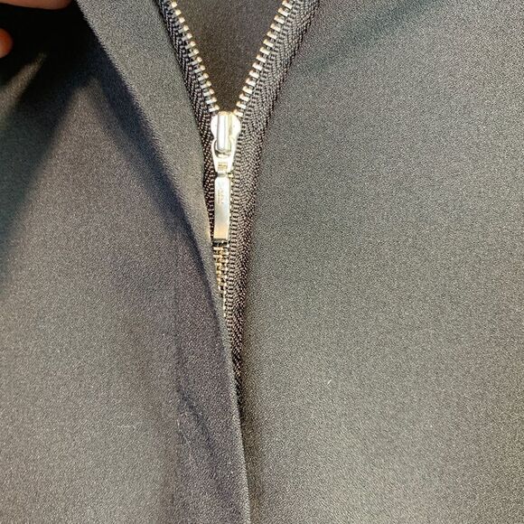 Hilary Radley Front Zip Blouse - Picture 3 of 9